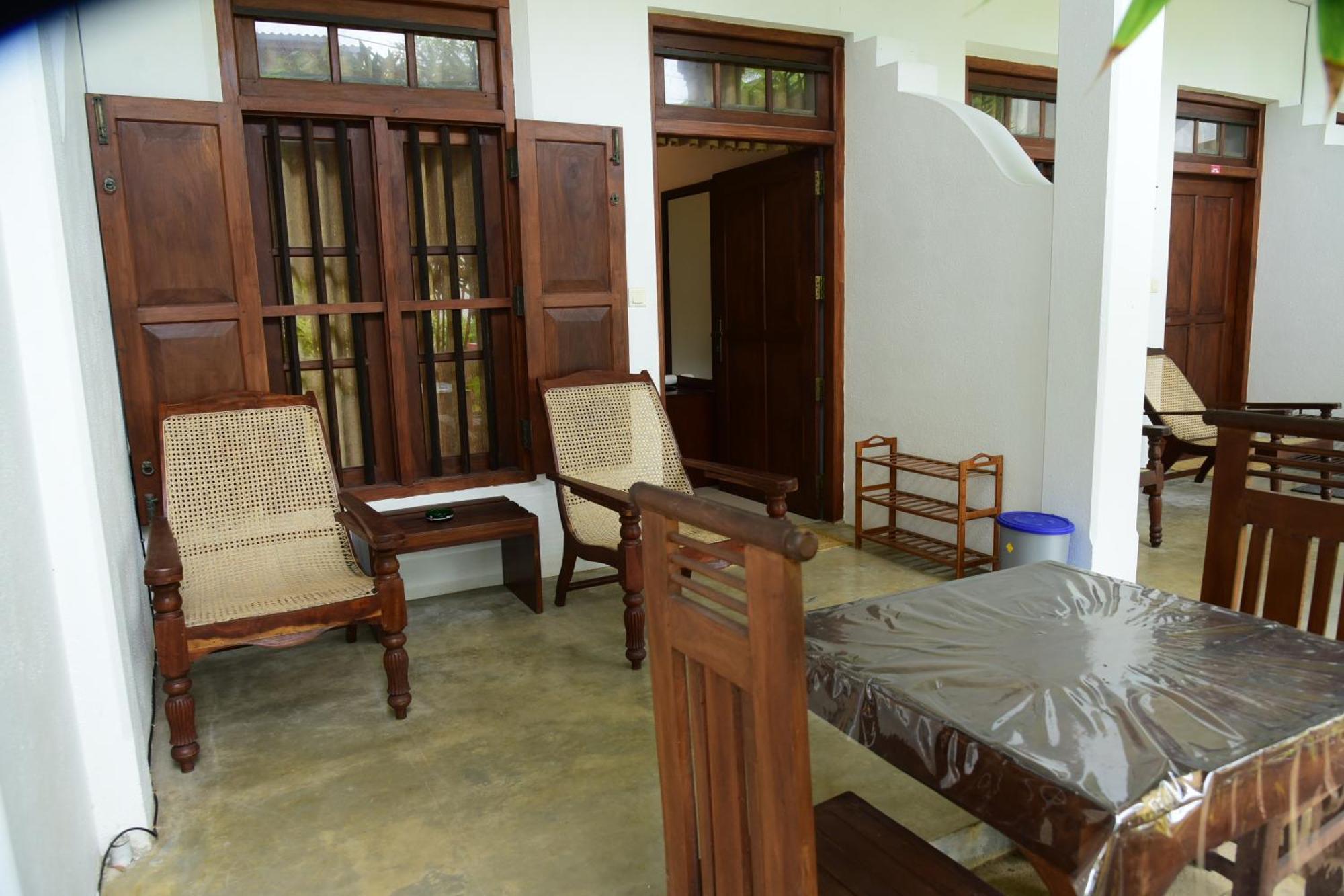 Tranquil Hotel Hikkaduwa Exterior photo